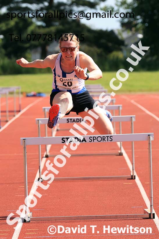 Womens hurdles, 2024 NE Masters Track and Field Champs., Monkton Stadium, Jarrow.  Photo: David T. Hewitson/Sports for All Pics